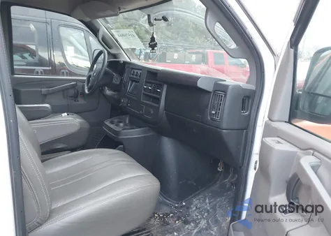 2017 Chevrolet Express 2500 Work Van from USA, damaged, VIN 1GCWGAFF3H1137866